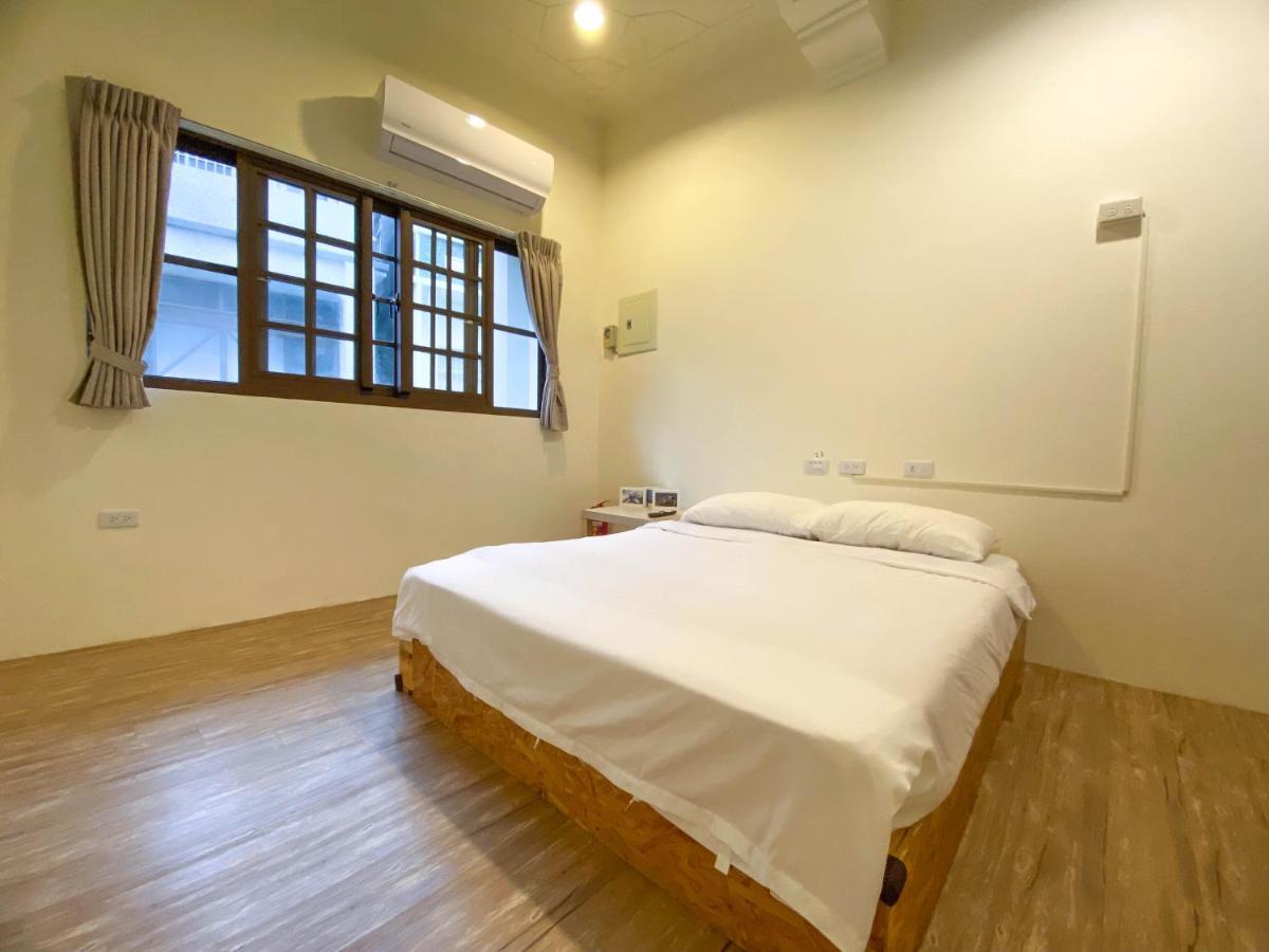 Stay Liuqiu Diving Hostel 샤오리우치우 외부 사진