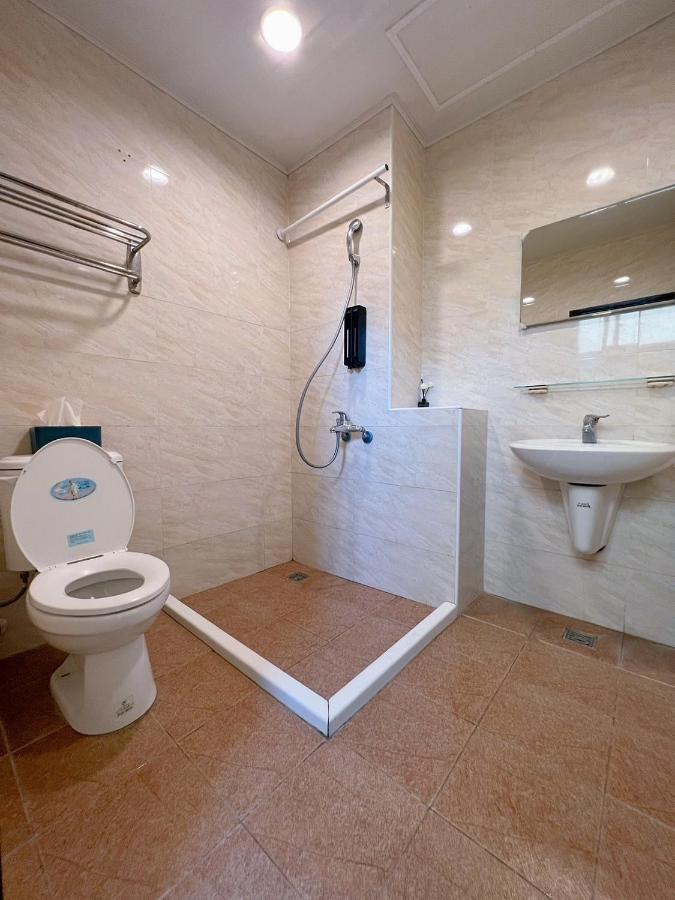 Stay Liuqiu Diving Hostel 샤오리우치우 외부 사진